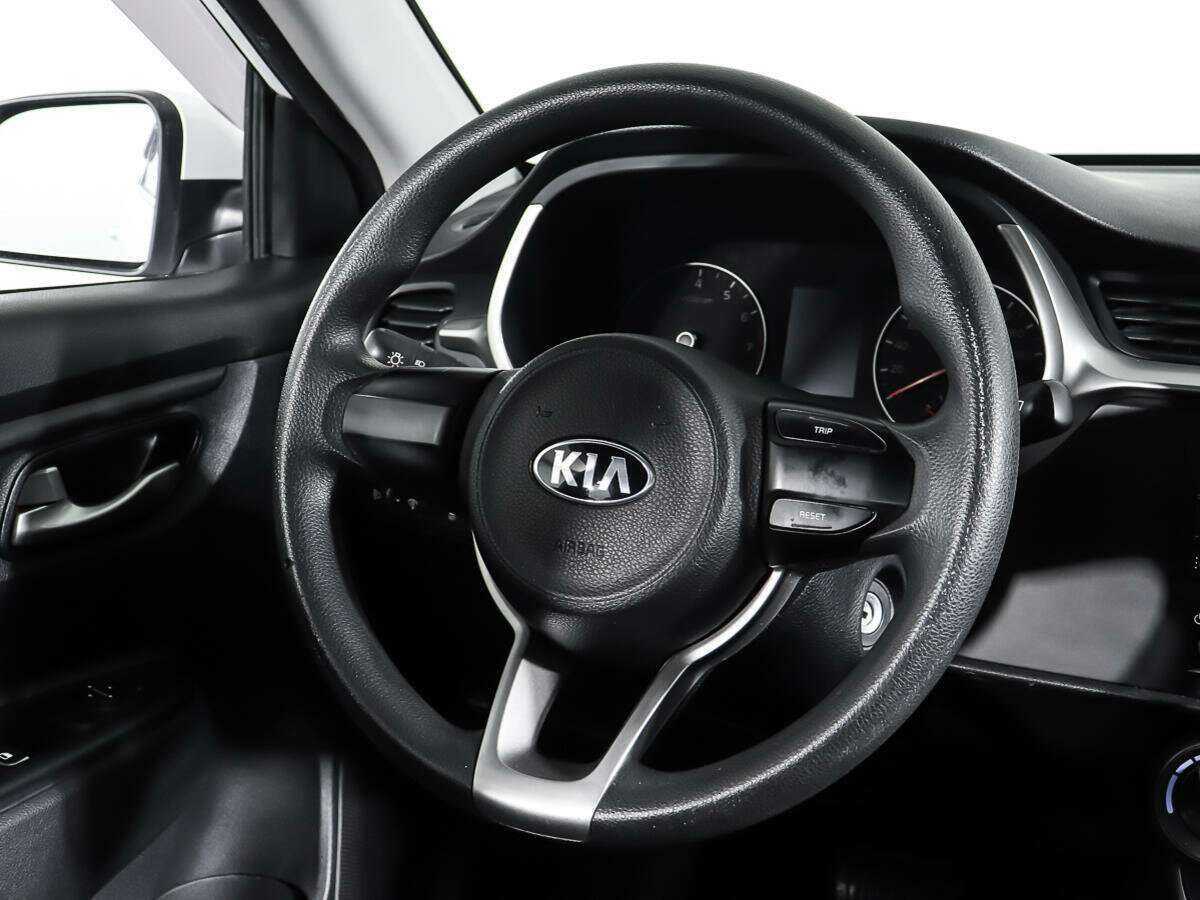 Kia Rio, 2020 Фото №15