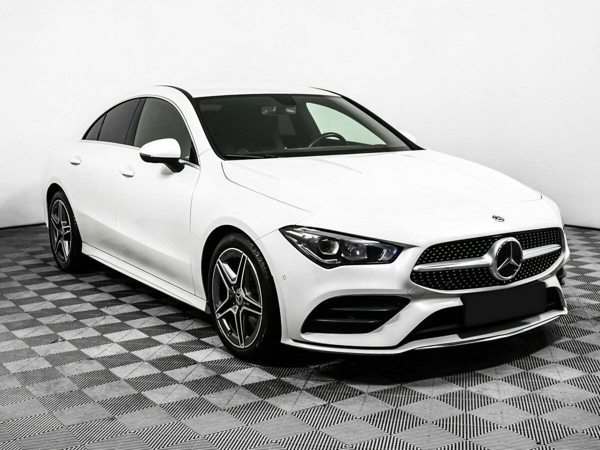 Mercedes-Benz CLA 200, 2020 Фото №3