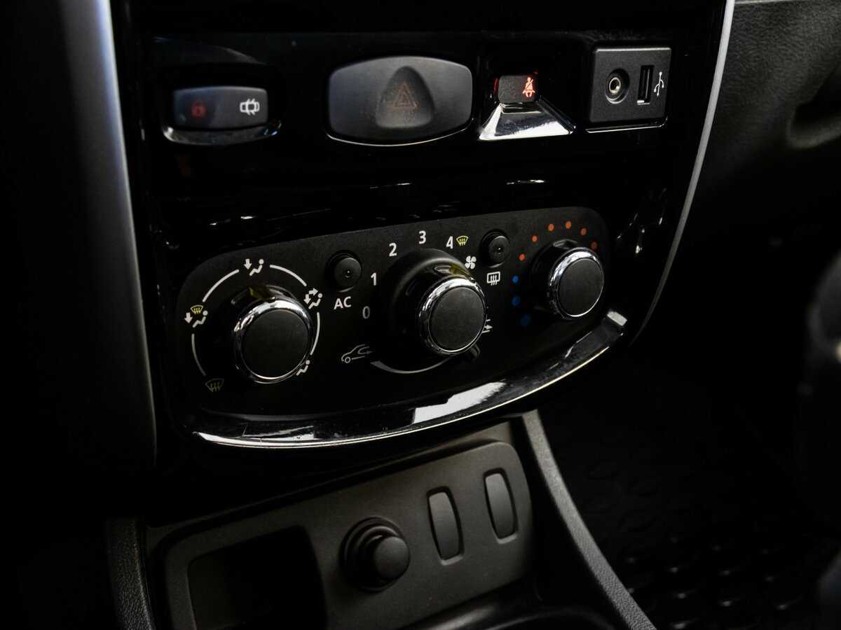 Nissan Terrano, 2014 Фото №11