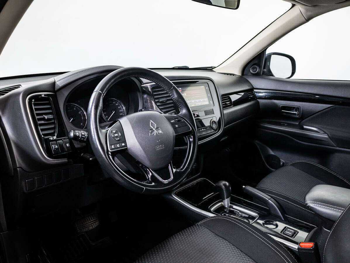 Mitsubishi Outlander, 2019 Фото №9