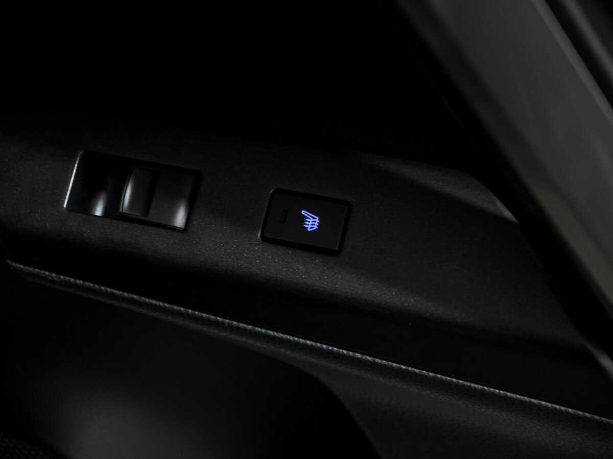 Toyota RAV4, 2017 Фото №20