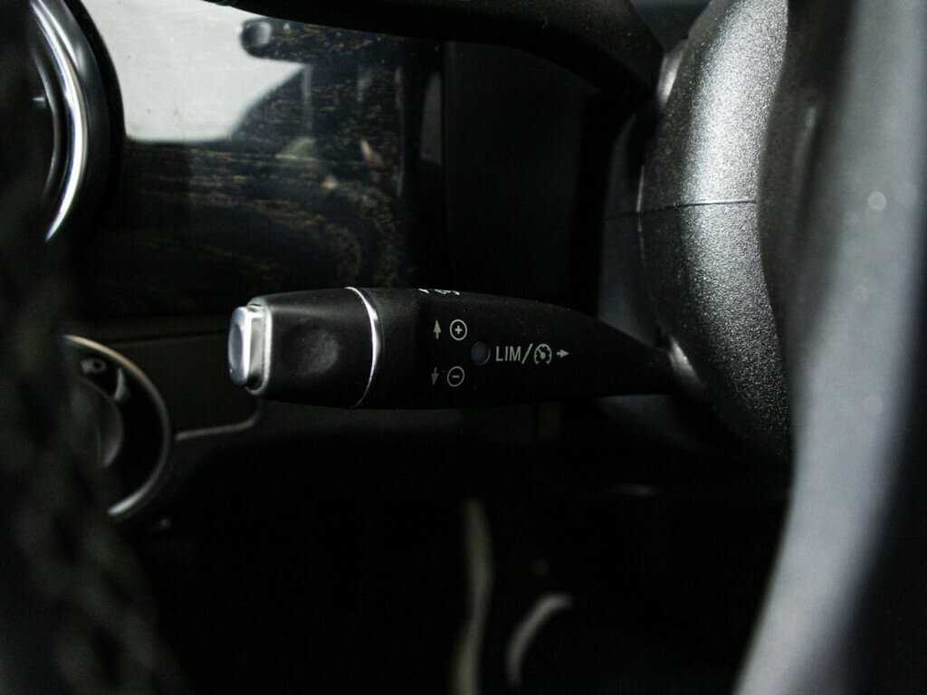 Mercedes-Benz GLK-Класс 300, 2015 Фото №19