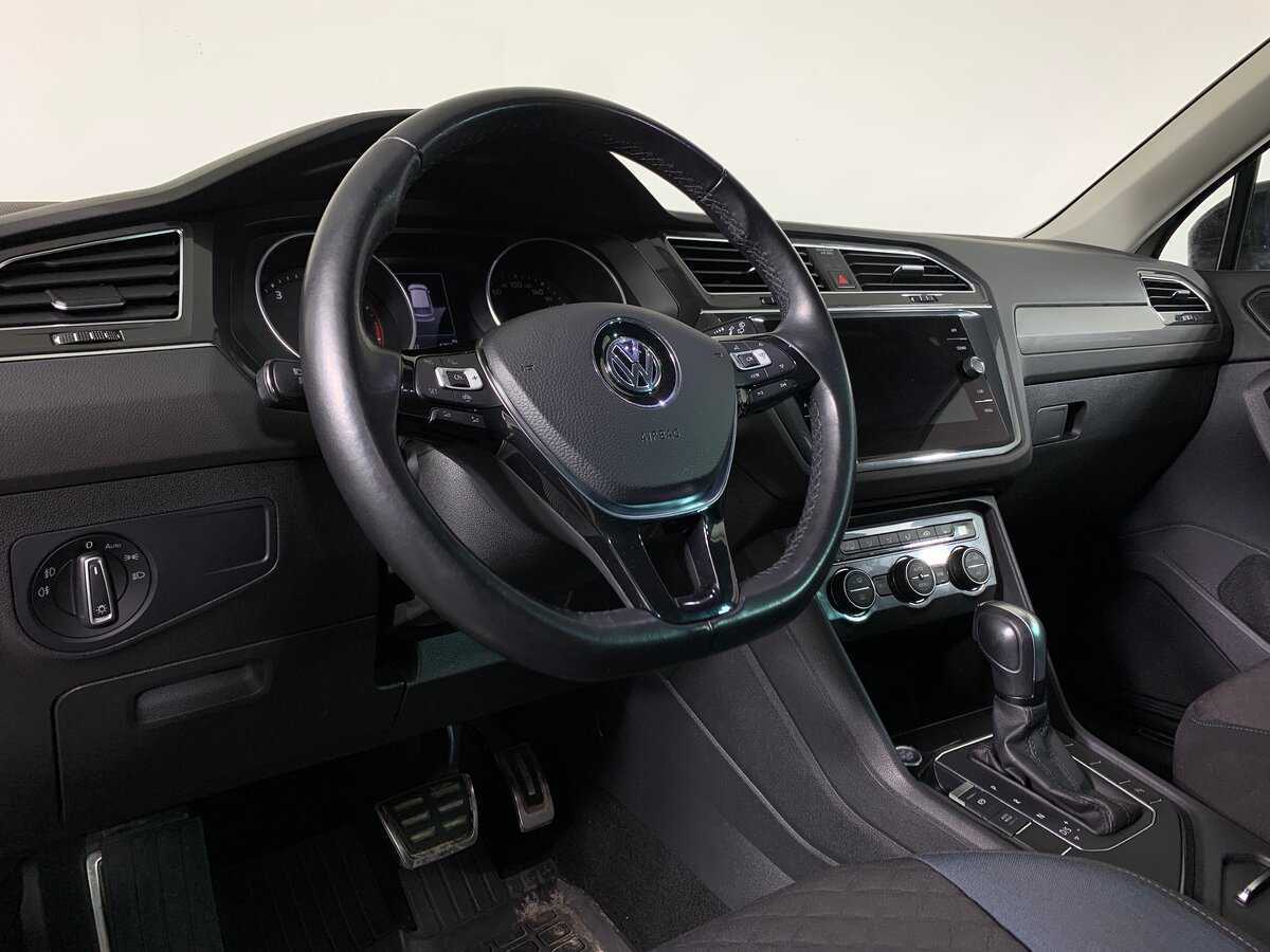 Volkswagen Tiguan, 2019 Фото №12