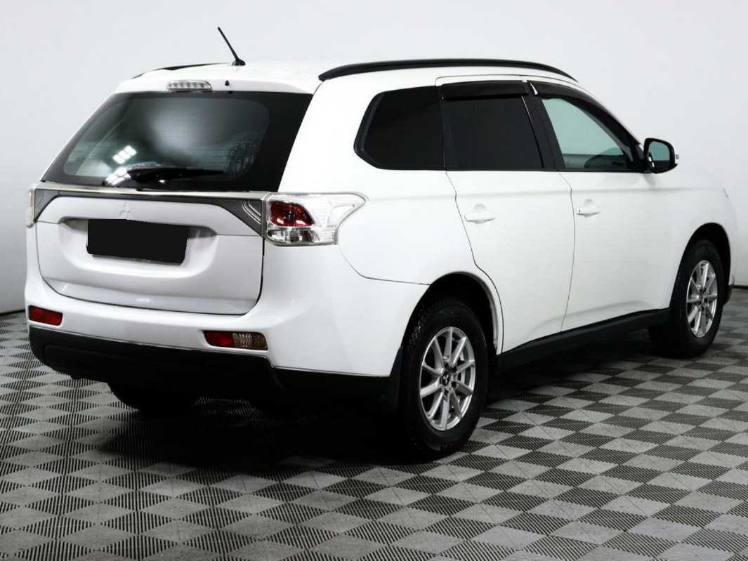 Mitsubishi Outlander, 2013 Фото №5