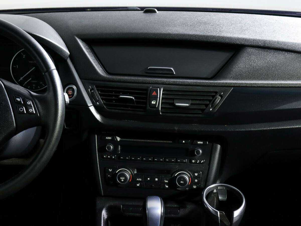 BMW X1 20d, 2012 Фото №13