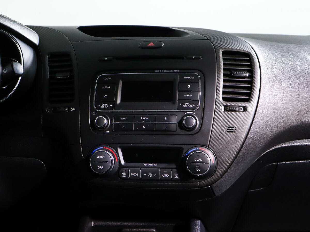 Kia Cerato, 2015 Фото №13