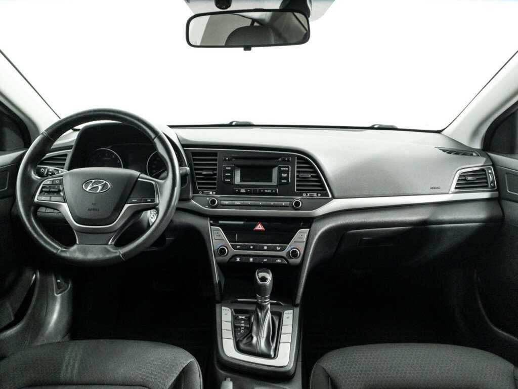 Hyundai Elantra, 2017 Фото №13