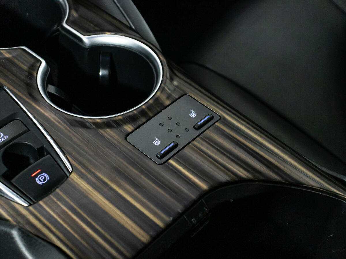 Toyota Camry, 2021 Фото №20