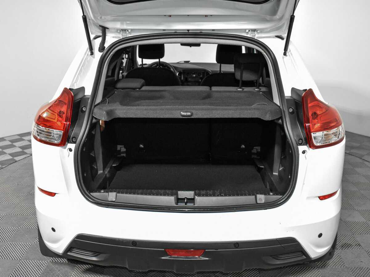 Lada (ВАЗ) XRAY, 2019 Фото №17