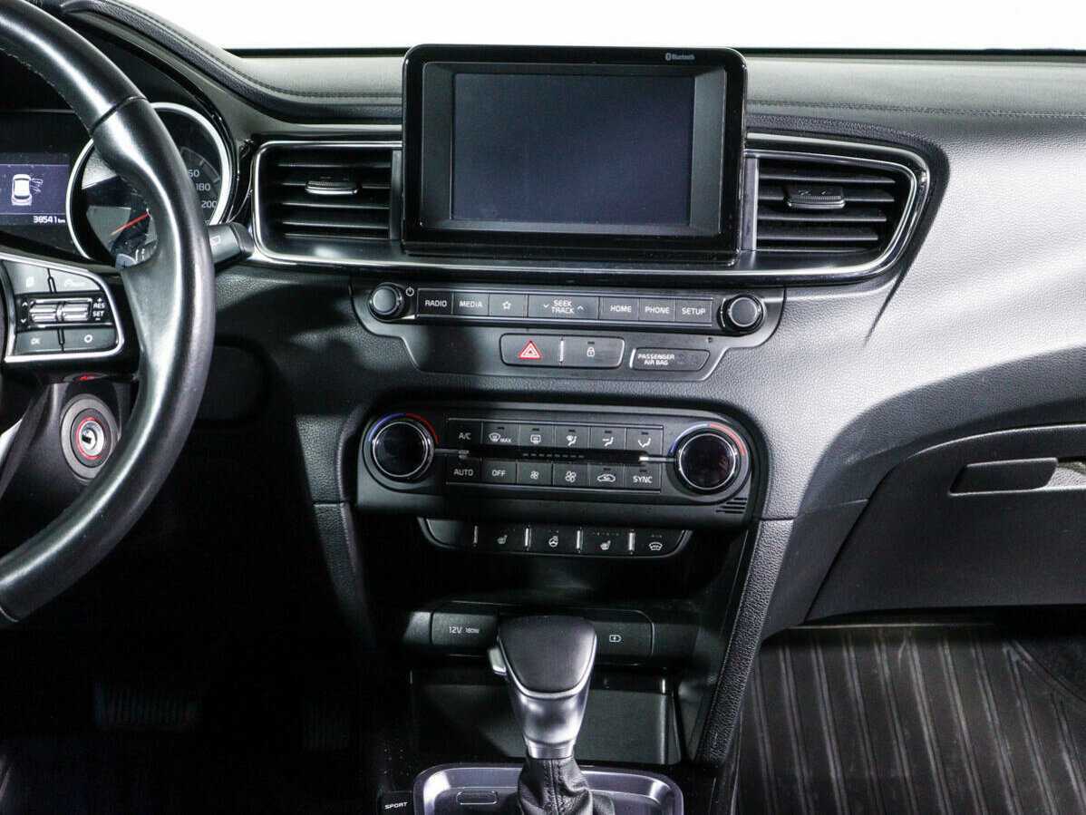 Kia Ceed, 2018 Фото №13