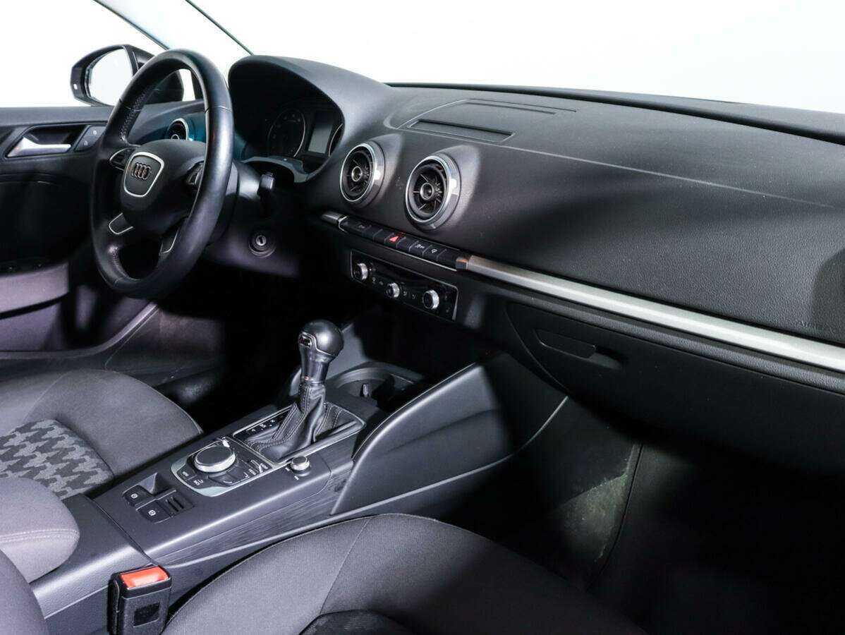 Audi A3, 2015 Фото №7