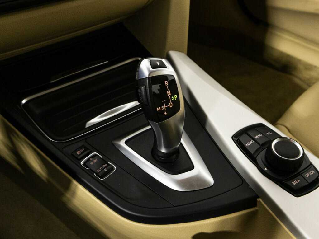 BMW 3 серии 316i, 2013 Фото №17