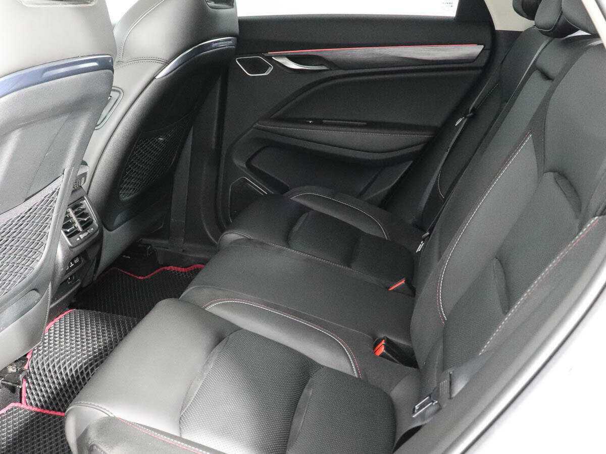 Geely Tugella, 2021 Фото №13