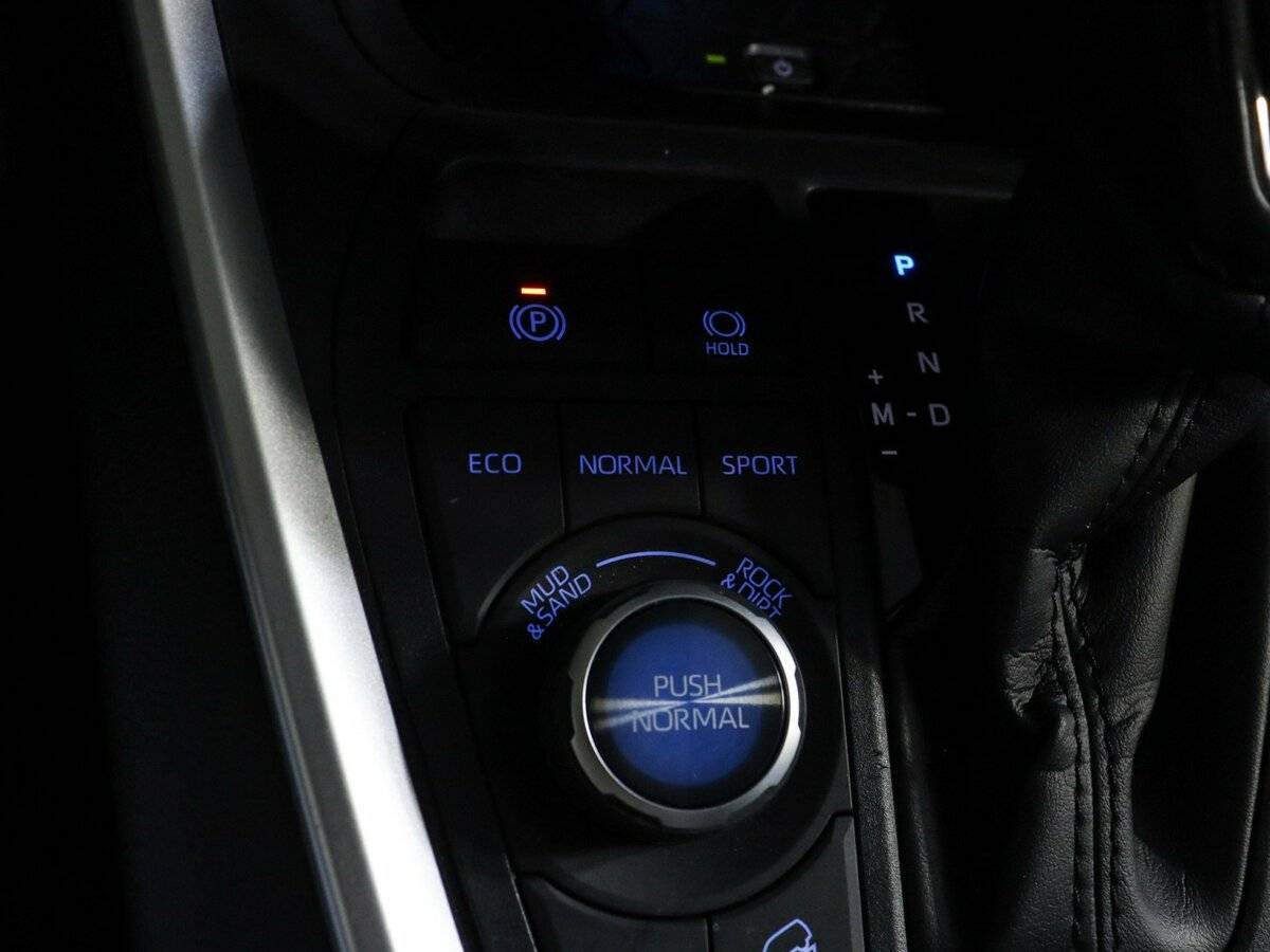 Toyota RAV4, 2020 Фото №21