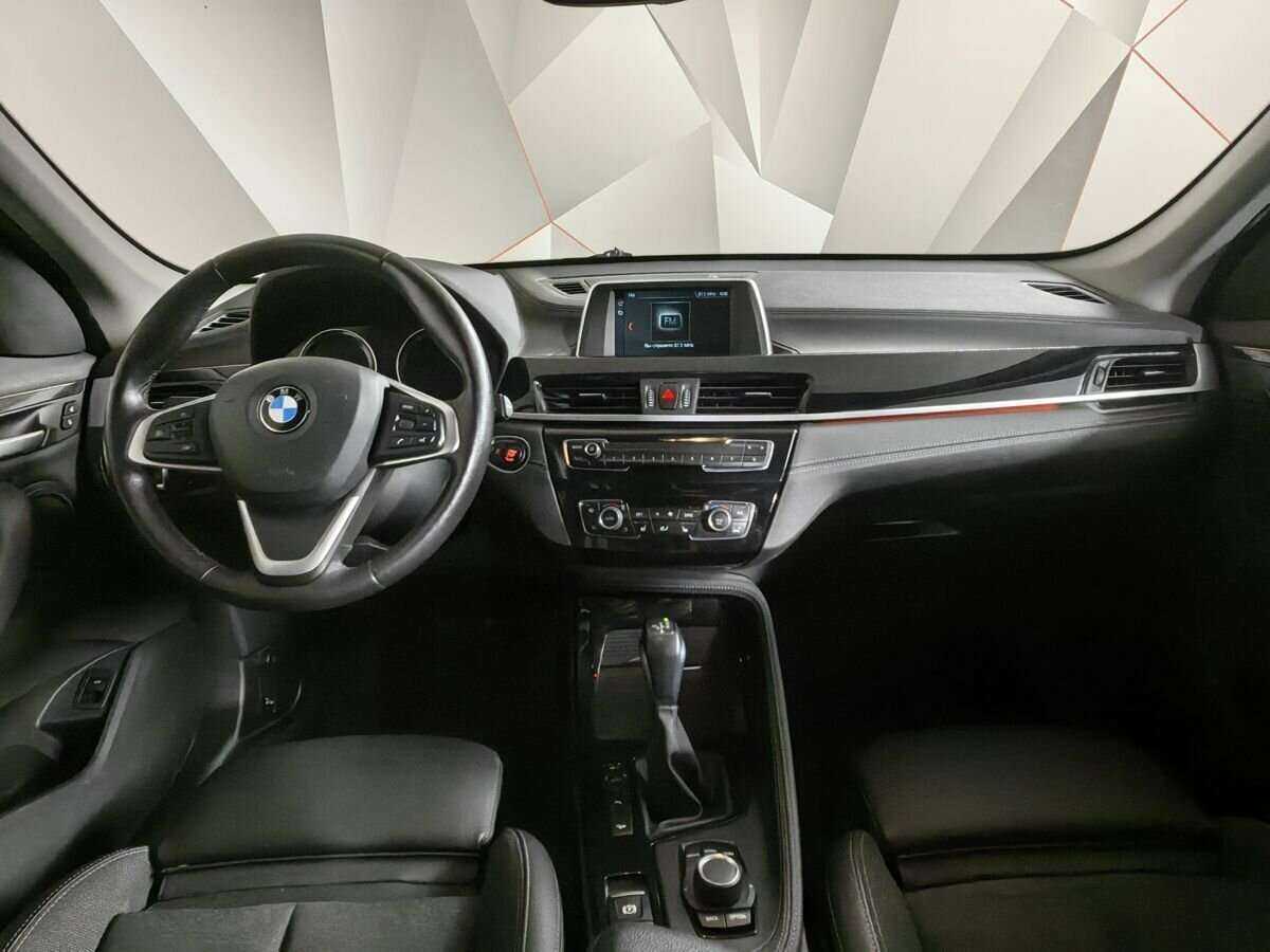 BMW X1 18d xDrive, 2020 Фото №10