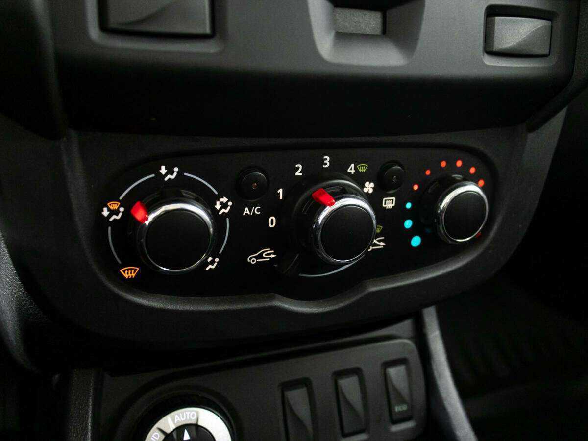 Renault Duster, 2015 Фото №15