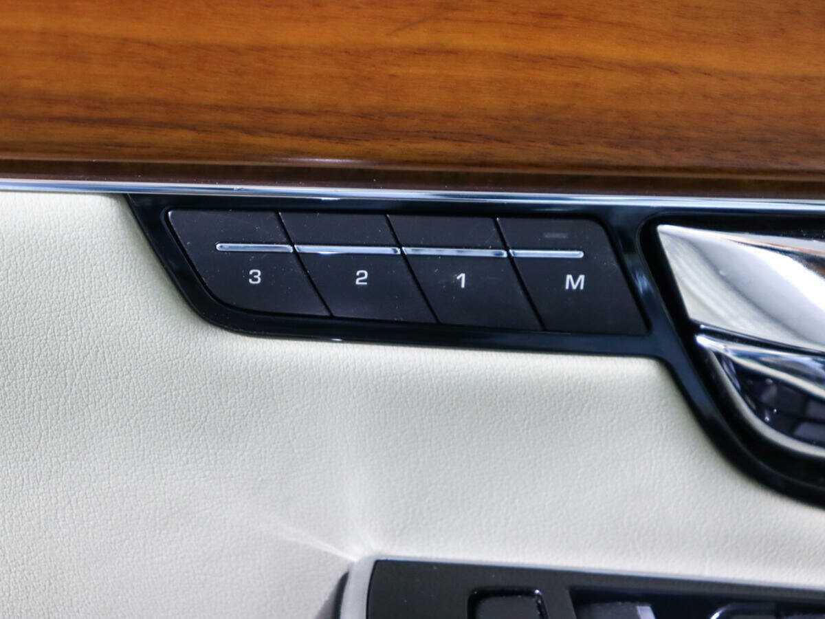 Jaguar XJ, 2012 Фото №15