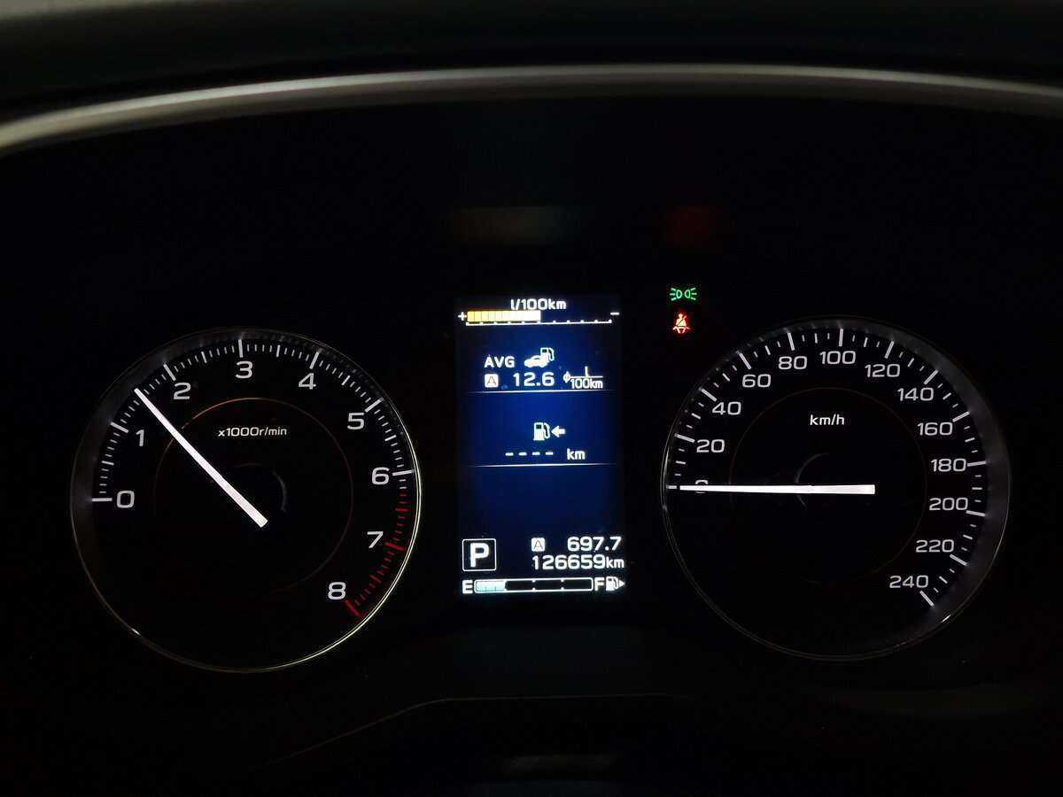 Subaru XV, 2017 Фото №8