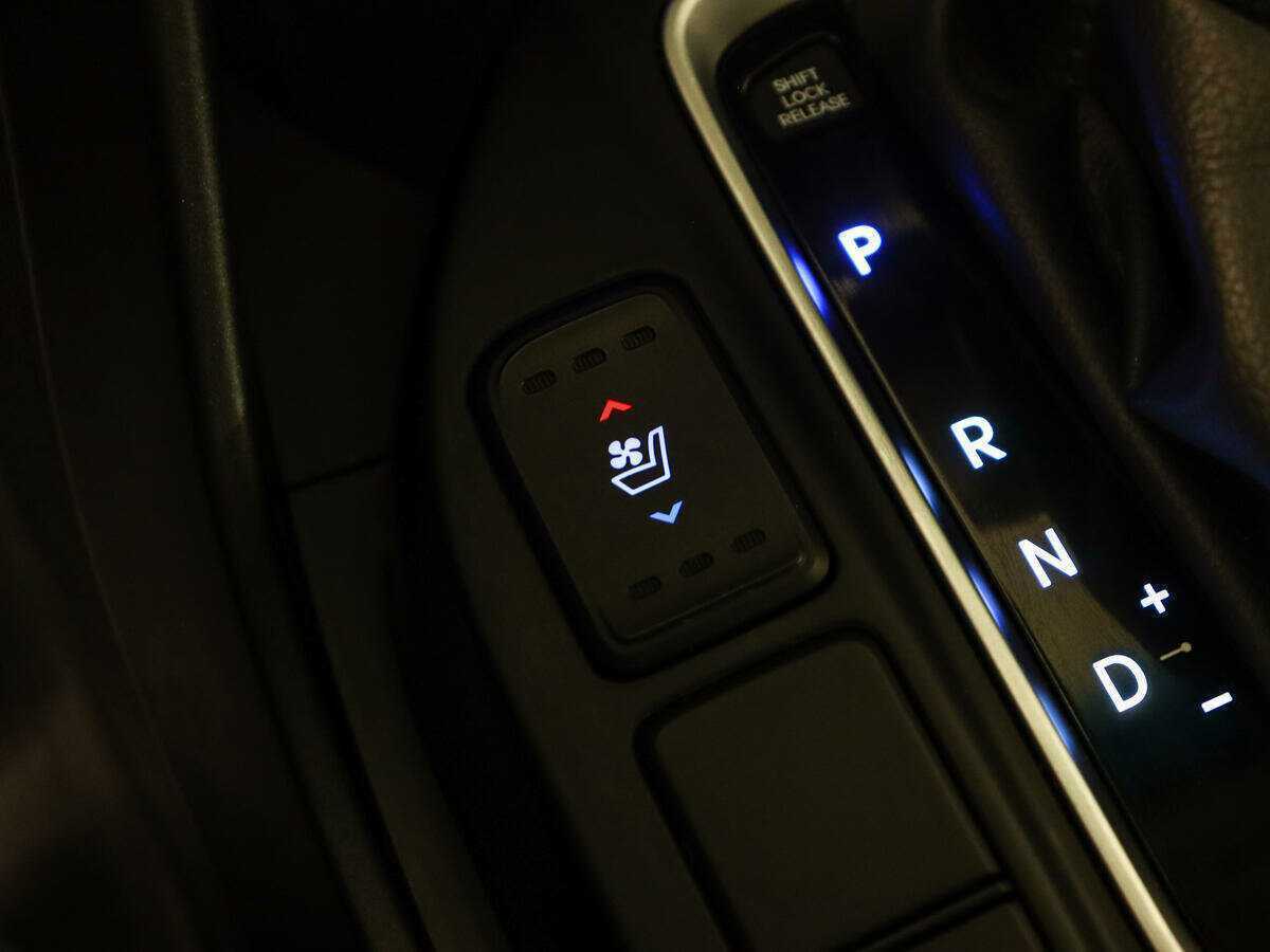 Hyundai Santa Fe, 2016 Фото №23