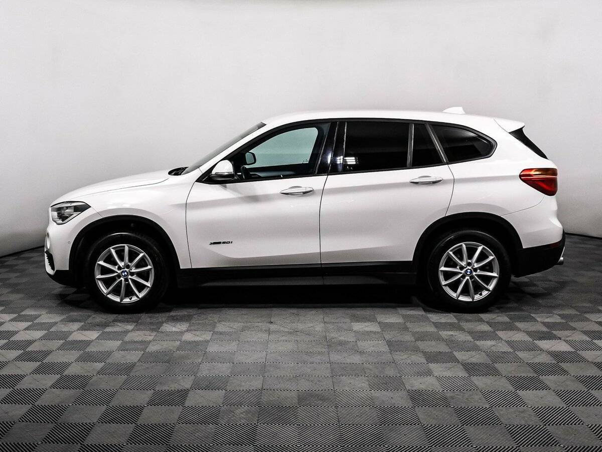 BMW X1 20i xDrive, 2016 Фото №8