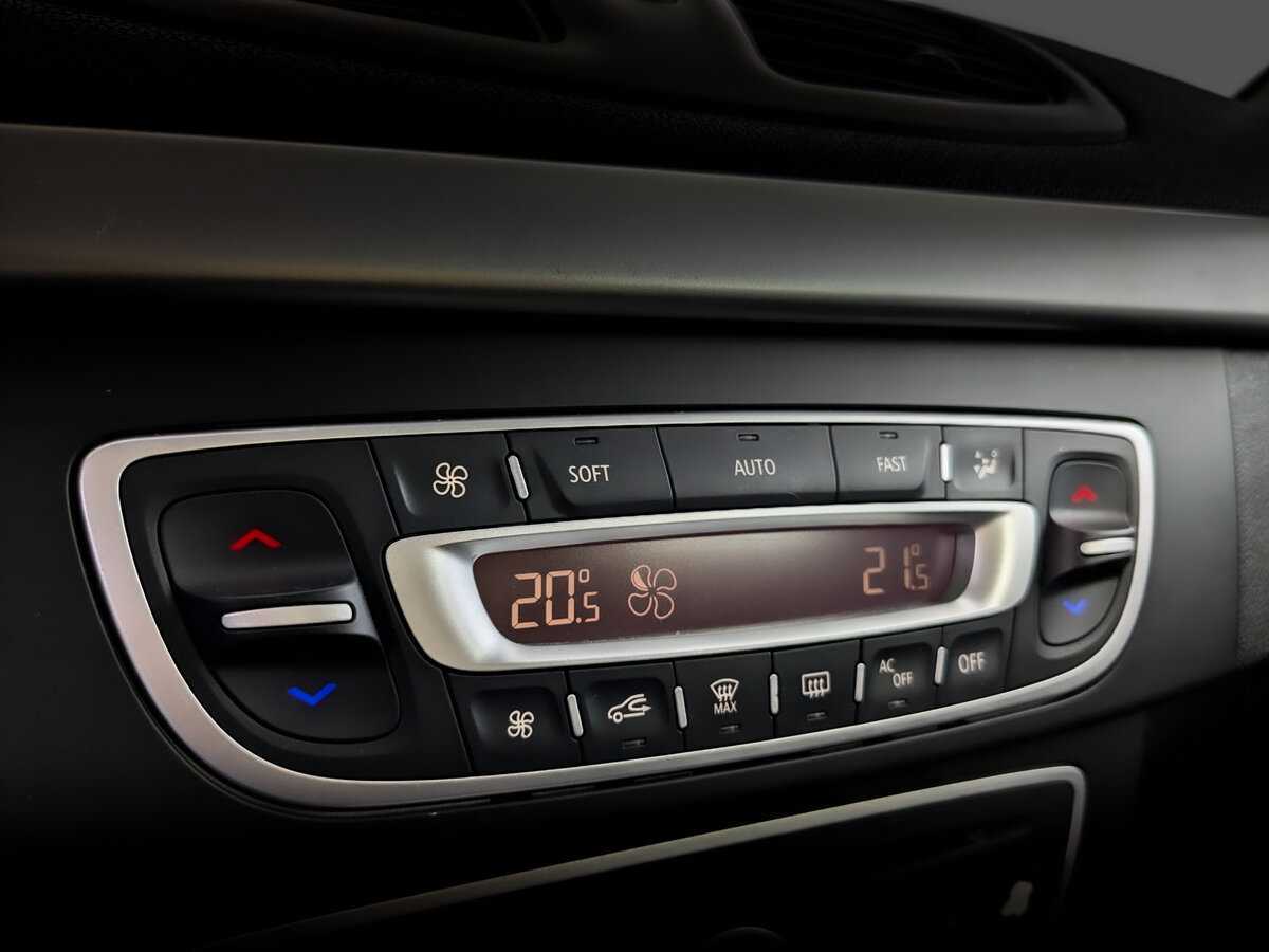 Renault Fluence, 2012 Фото №21