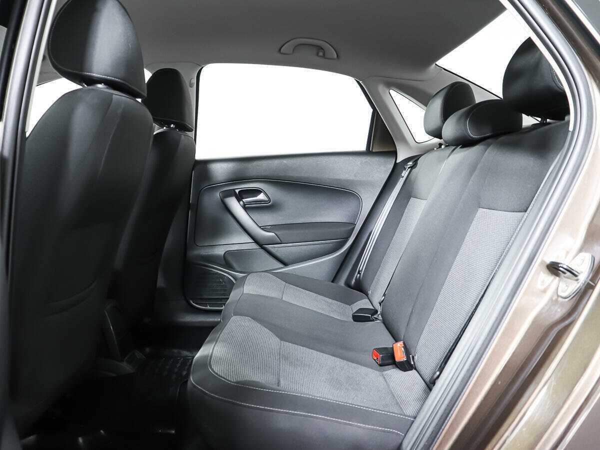 Volkswagen Polo, 2016 Фото №10