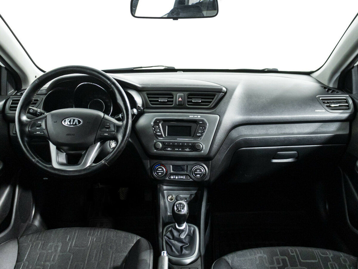 Kia Rio 5-speed III, 2013 Фото №13