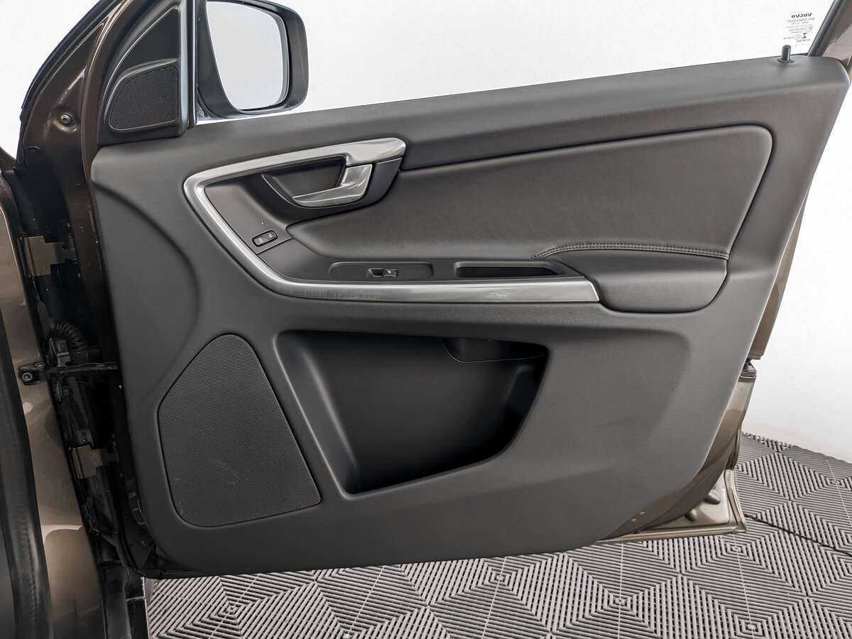 Volvo XC60, 2015 Фото №24