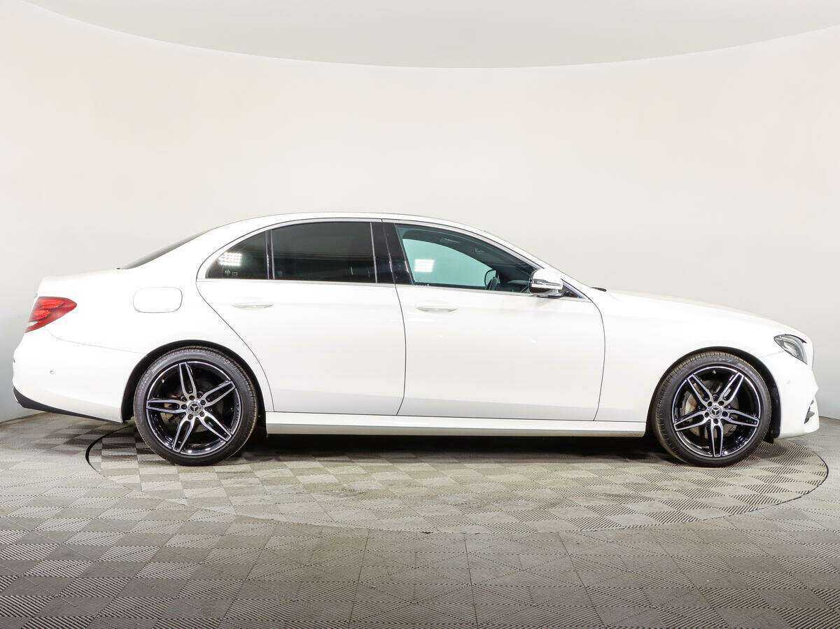 Mercedes-Benz E-Класс 200, 2017 Фото №4