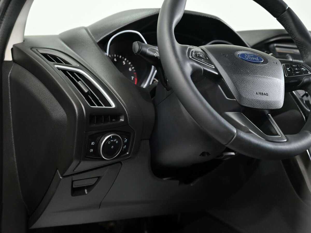 Ford Focus, 2016 Фото №10