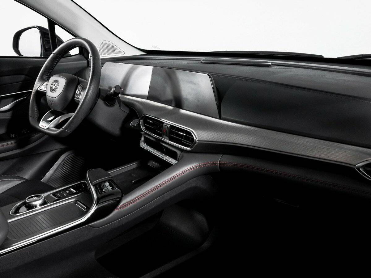 Changan UNI-T, 2023 Фото №9