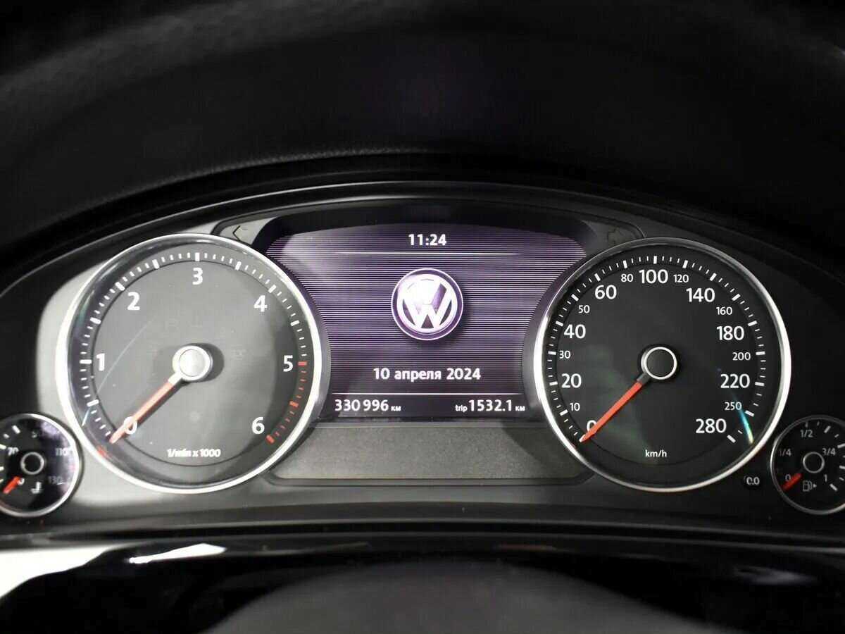 Volkswagen Touareg, 2014 Фото №6