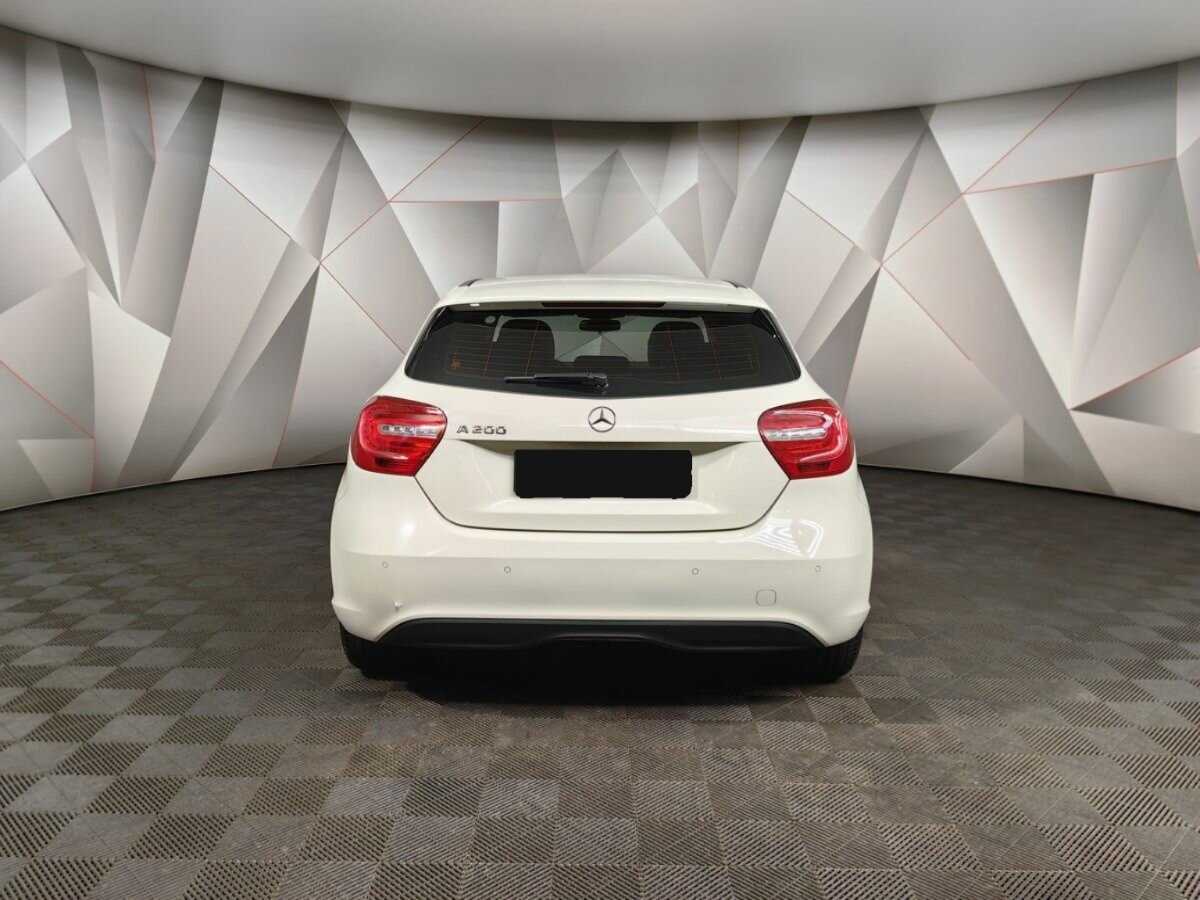 Mercedes-Benz A-Класс 200, 2013 Фото №8