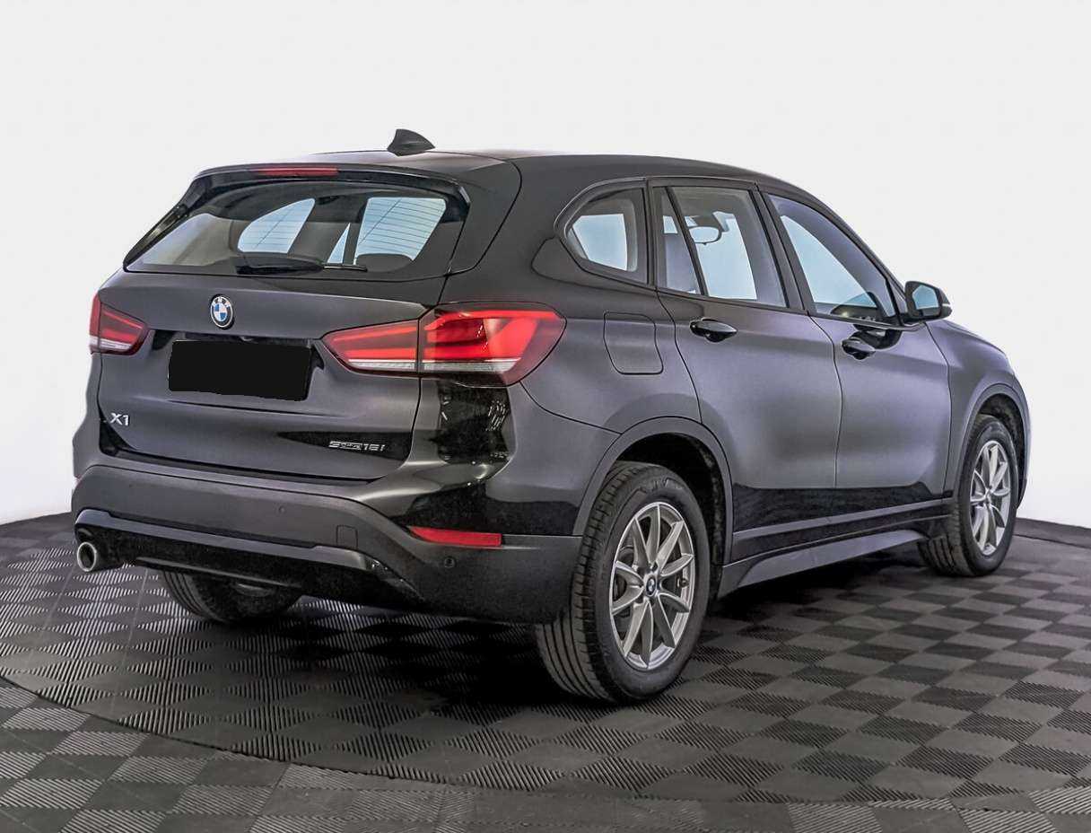 BMW X1 18i sDrive, 2021 Фото №5
