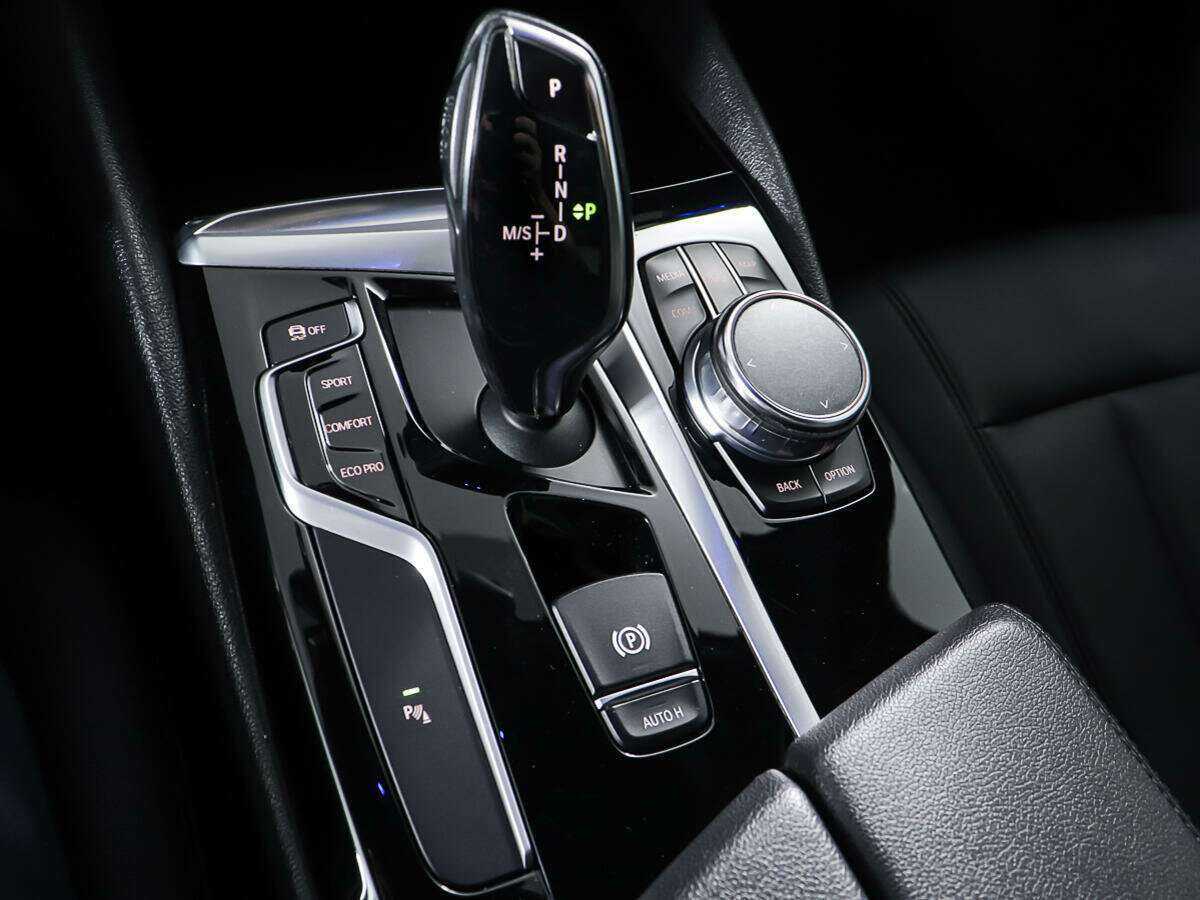 BMW 5 серии 520d, 2017 Фото №23