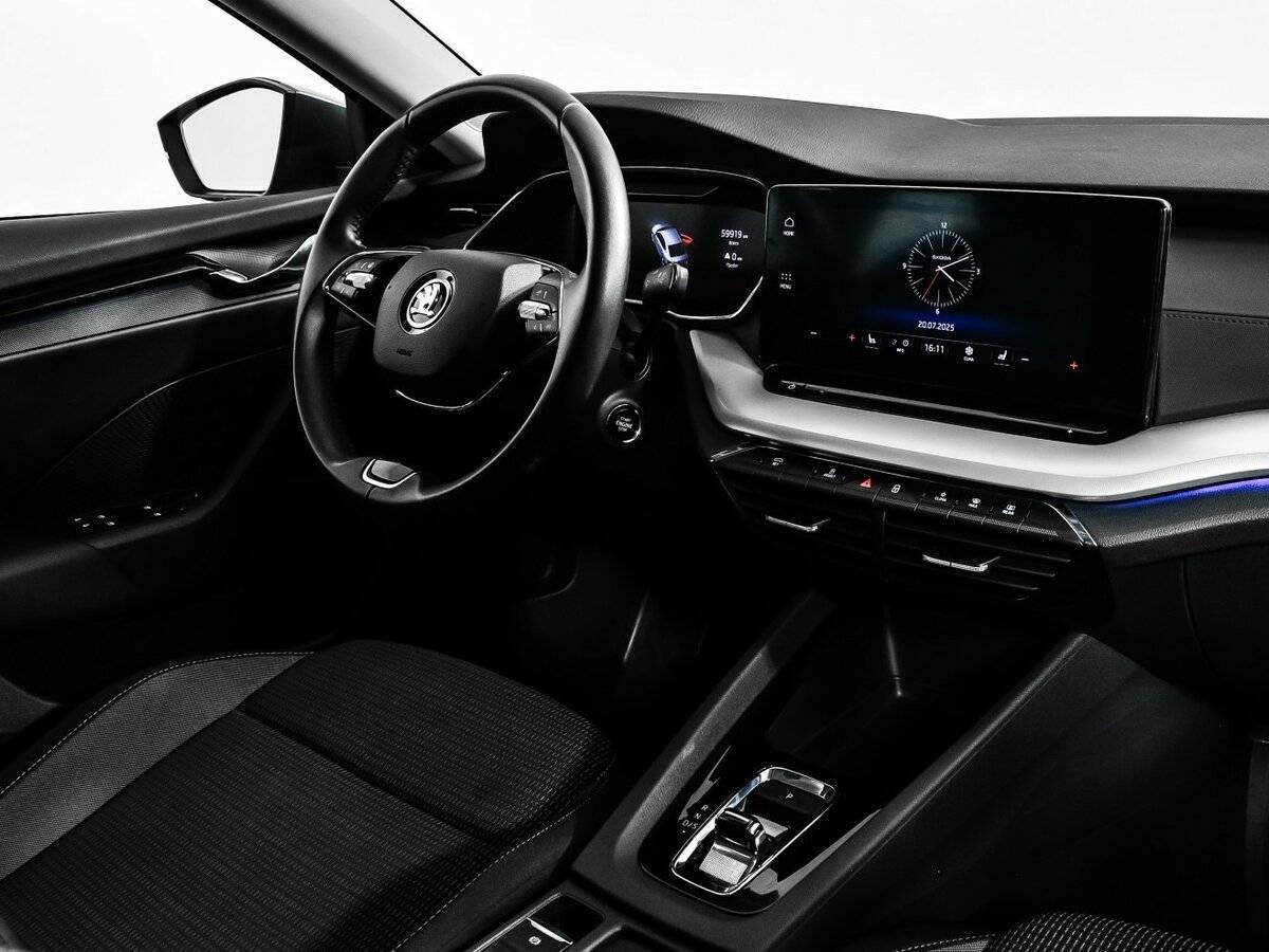 Skoda Octavia, 2021 Фото №9