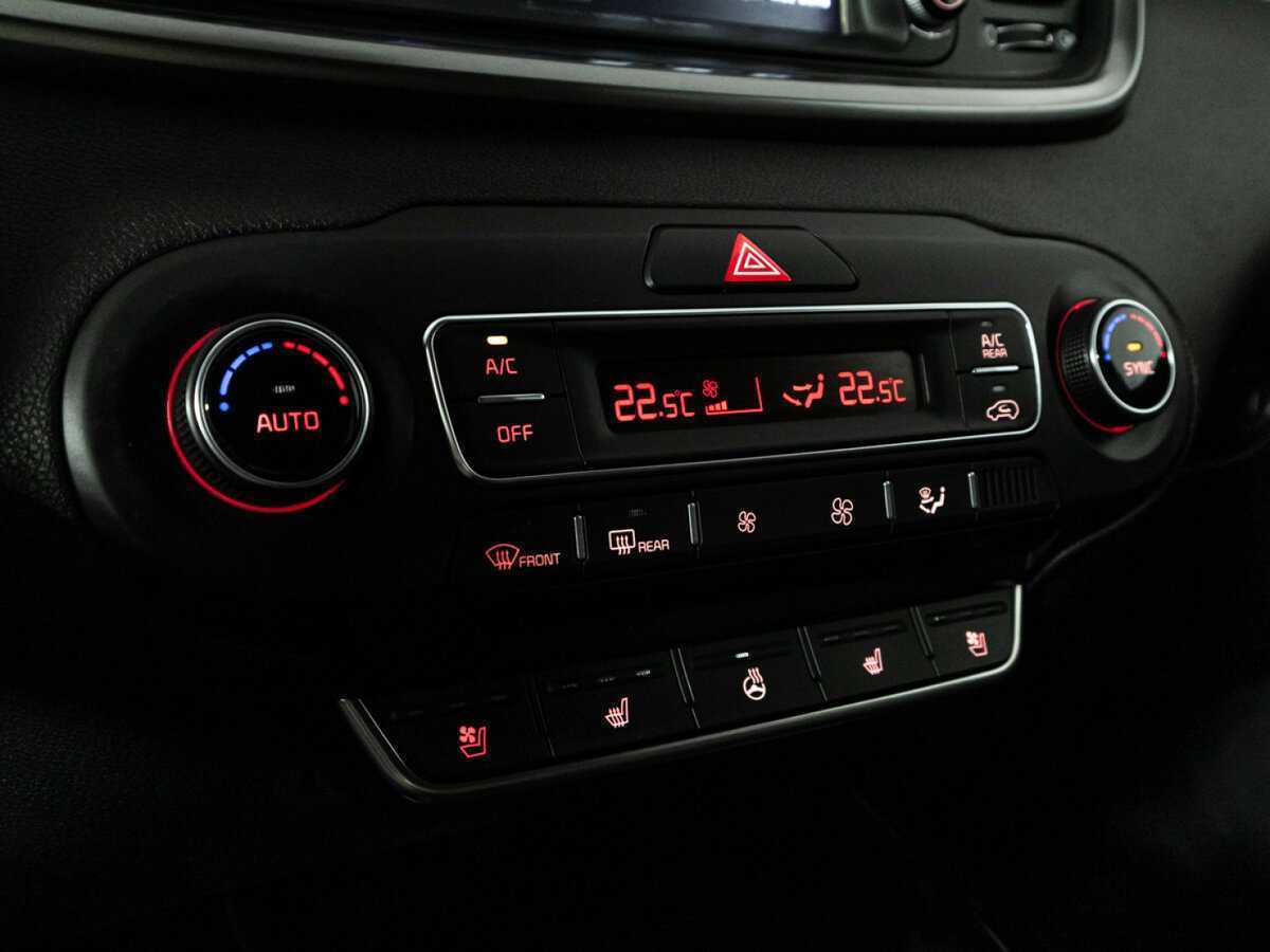 Kia Sorento, 2018 Фото №23