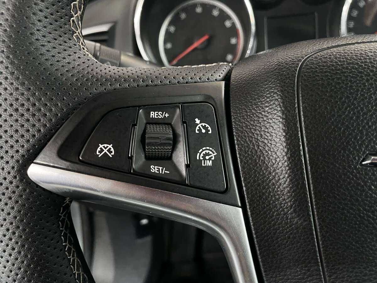 Opel Astra GTC, 2012 Фото №9