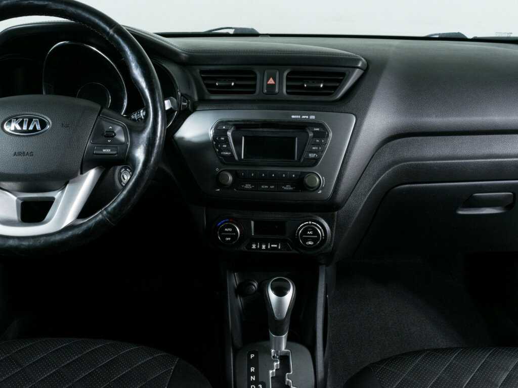 Kia Rio 4-speed, 2013 Фото №8