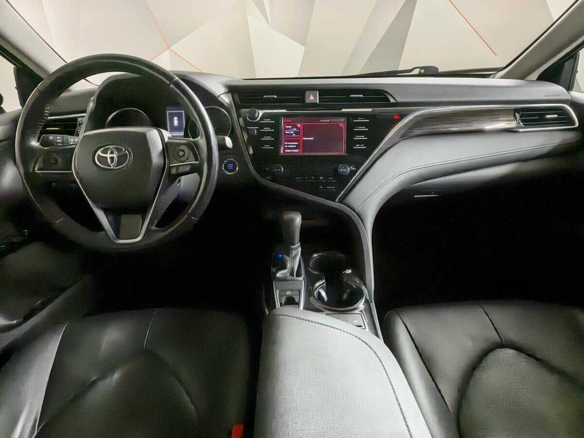 Toyota Camry, 2019 Фото №10