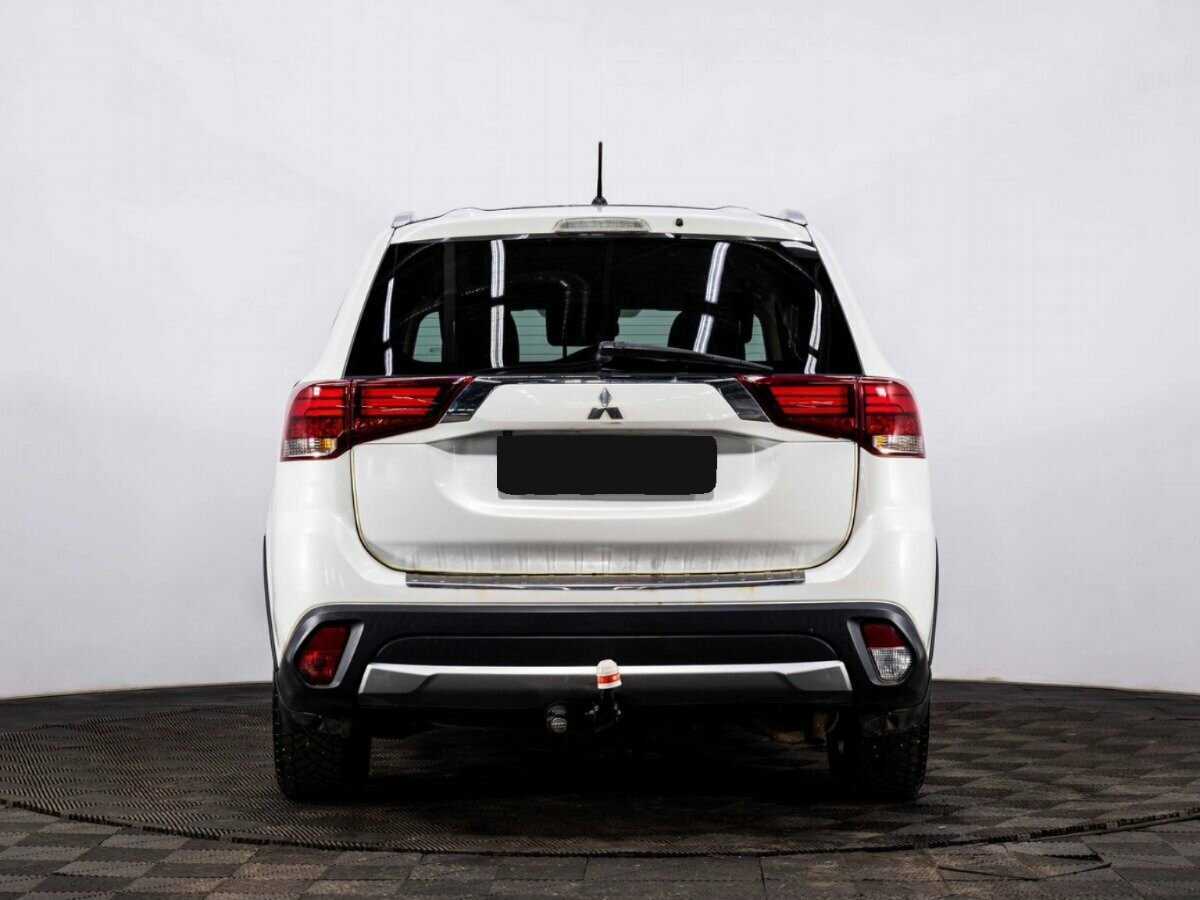 Mitsubishi Outlander, 2015 Фото №5