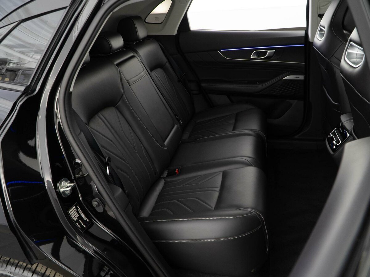 Changan UNI-K, 2023 Фото №8