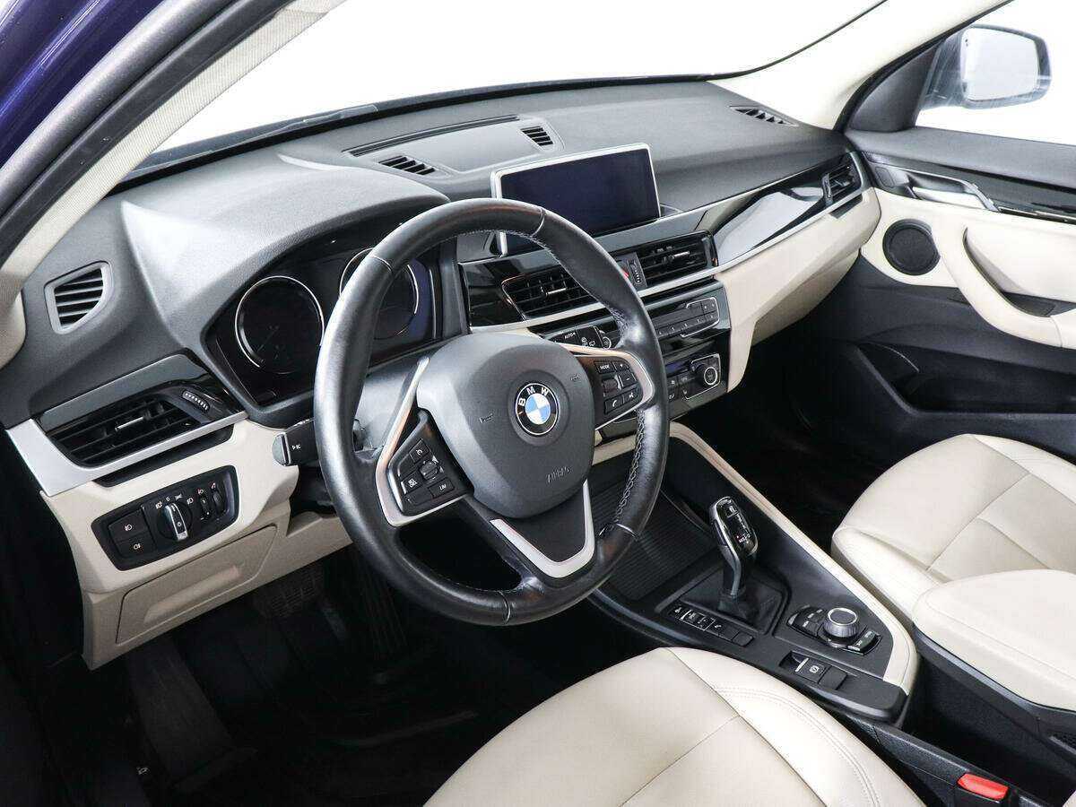 BMW X1 18i sDrive, 2021 Фото №7