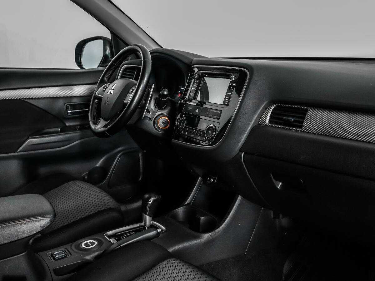 Mitsubishi Outlander, 2014 Фото №11