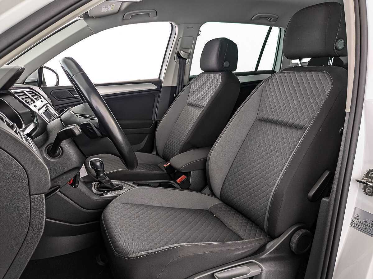 Volkswagen Tiguan, 2018 Фото №20