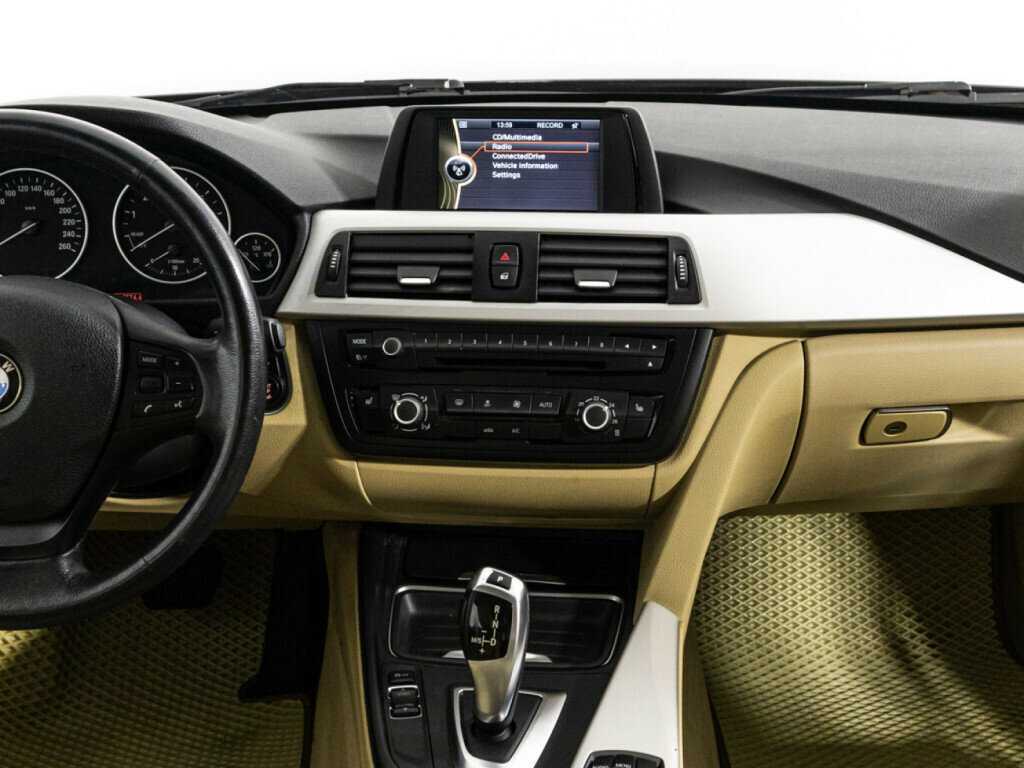 BMW 3 серии 316i, 2014 Фото №14