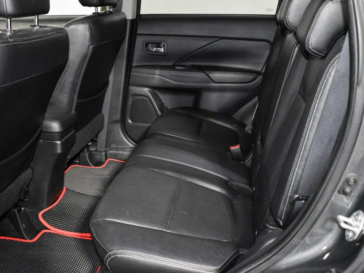 Mitsubishi Outlander, 2014 Фото №12