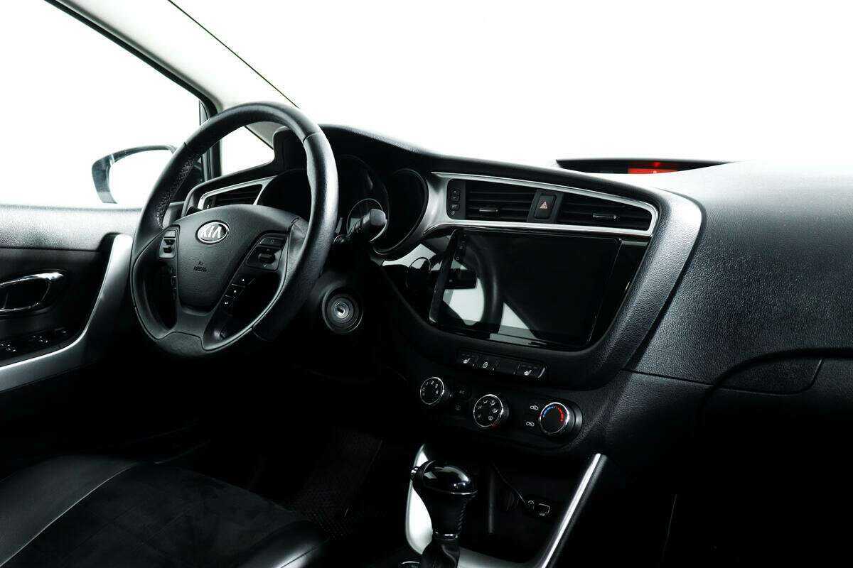 Kia Ceed, 2018 Фото №9