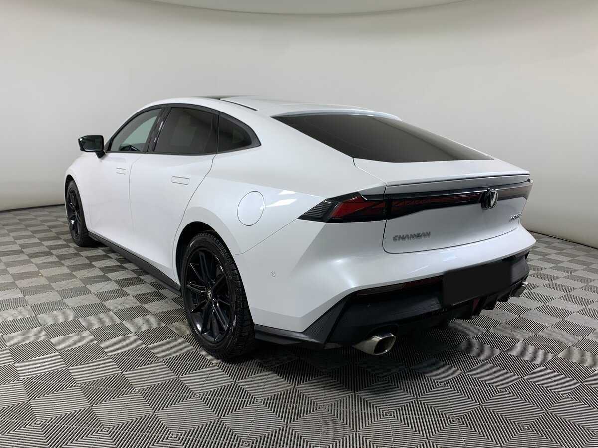 Changan UNI-V, 2024 Фото №7