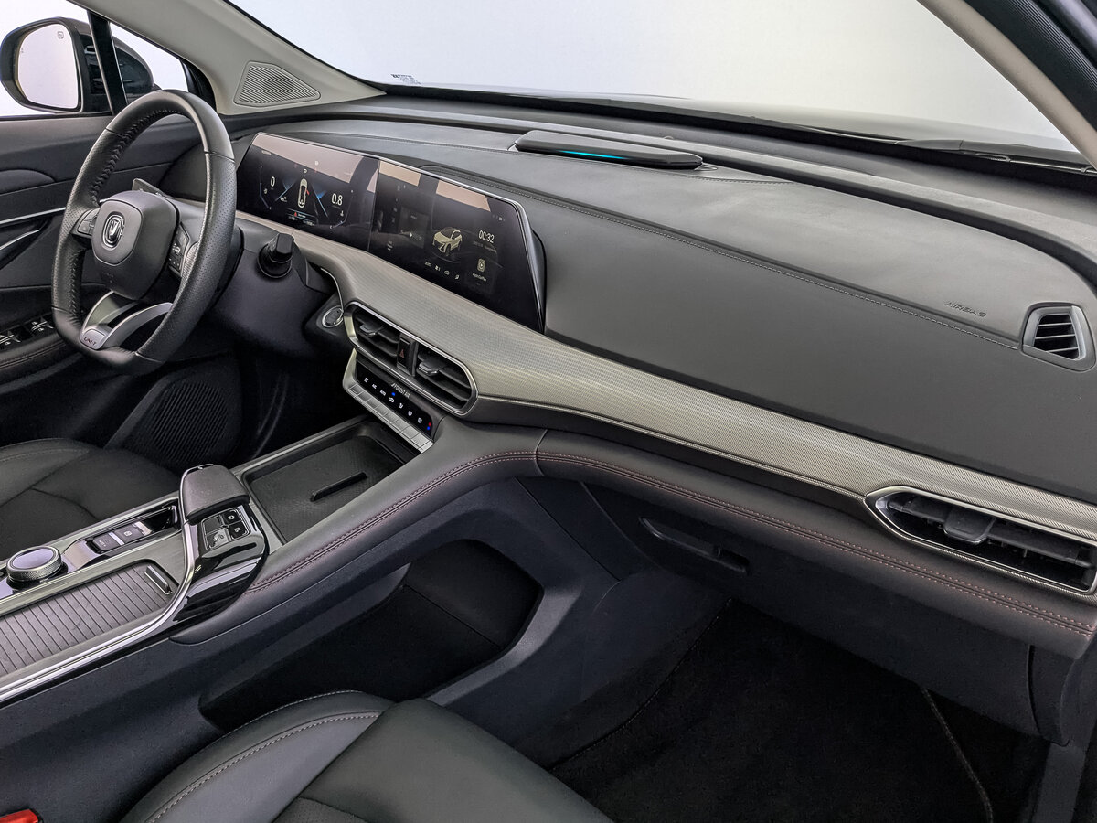 Changan UNI-T I, 2023 Фото №13